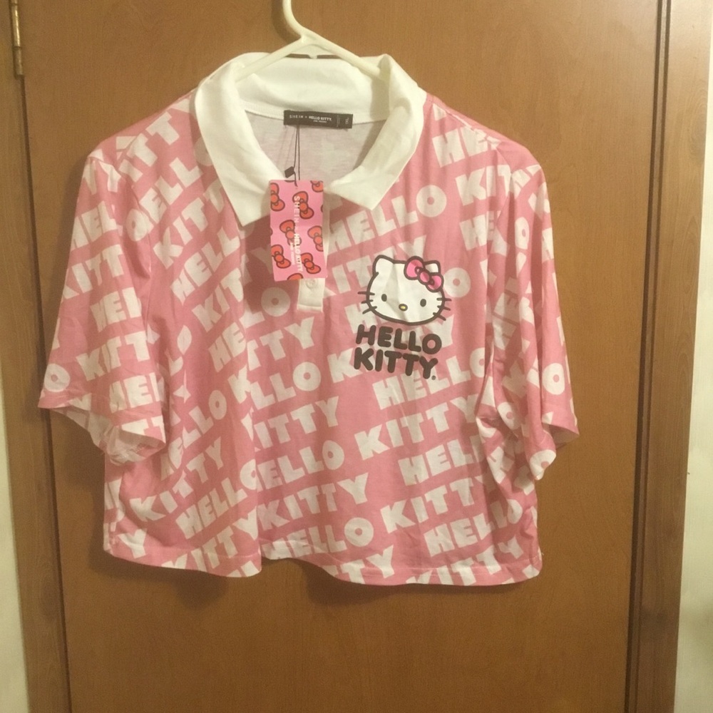 Hello Kitty Pink White Button Up Cropped Polo Short Sleeve Monogram Shirt 1XL - Picture 1 of 4